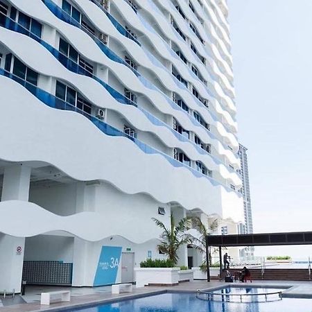 New! Seaview 2 Rooms Melaka - B Esterno foto