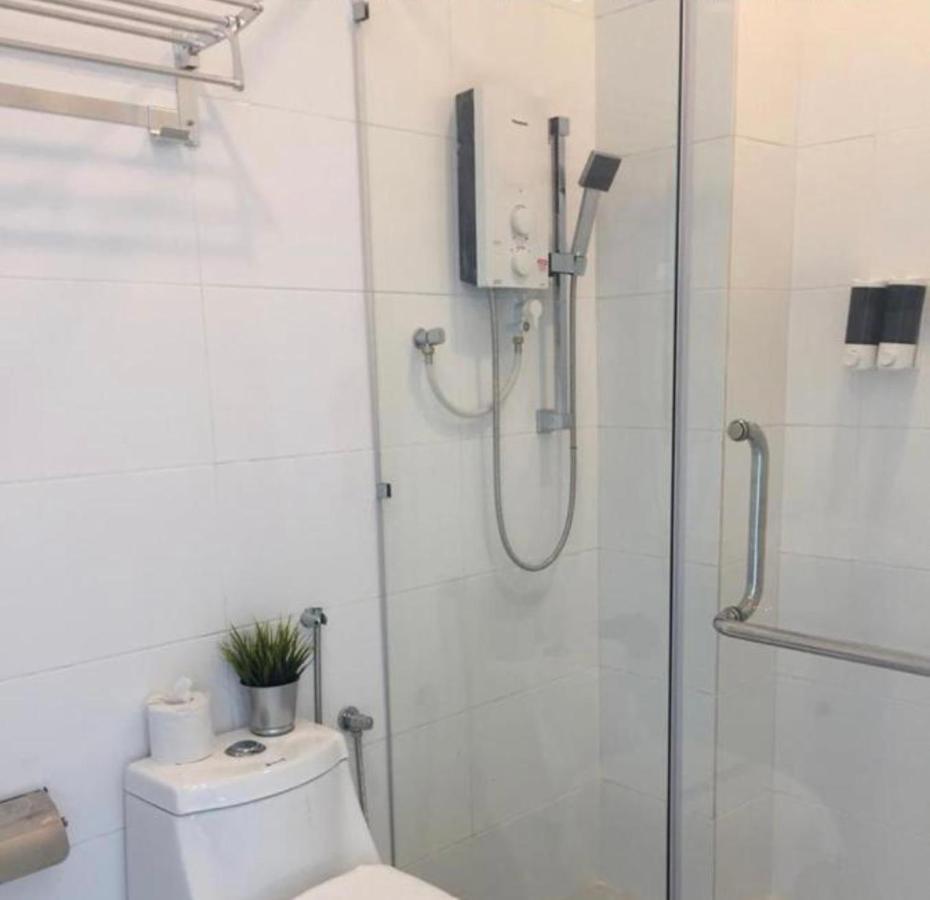 New! Seaview 2 Rooms Melaka - B Esterno foto